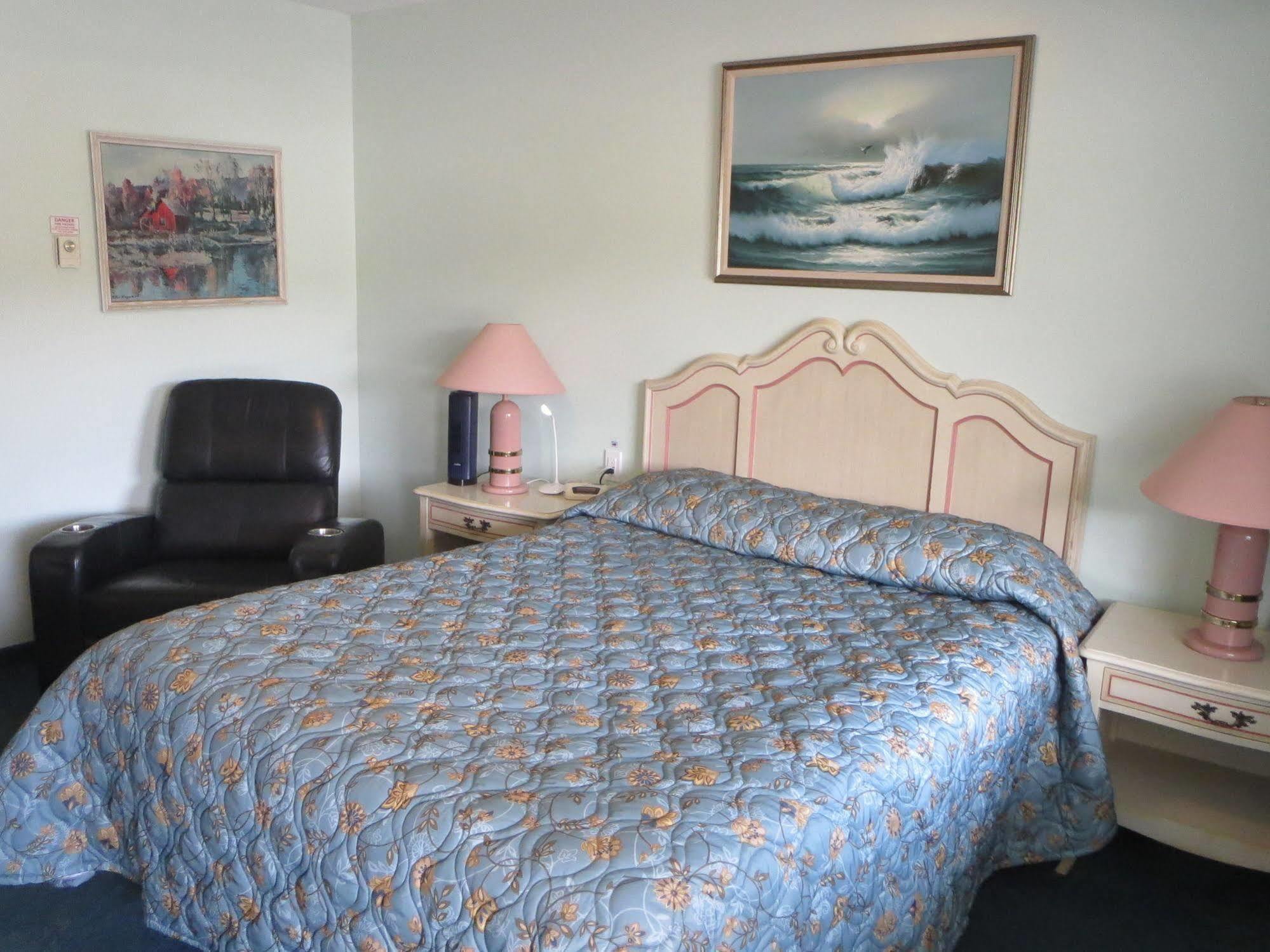 Round-Up Motel Clinton Buitenkant foto